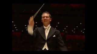 John Wilson conducts the 'Youth of Britain' march from Eric Coates' "Three Elizabeths" Suite