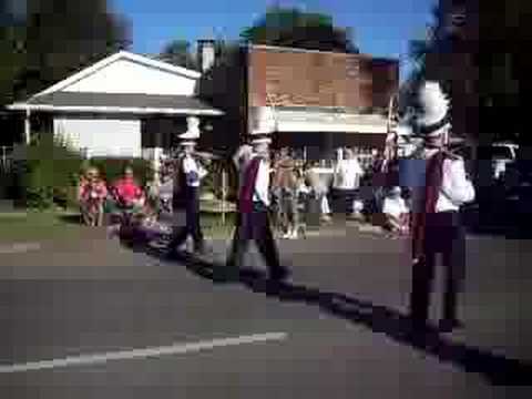 The Riverton Parke Marching Band at 2007 Little Italy Festival, Clinton, Indiana. Mike Hardesty is the director of this great band! Video is courtesy and cop...