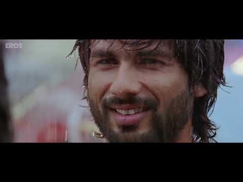 r-rajkumar-movie-best-love-scene