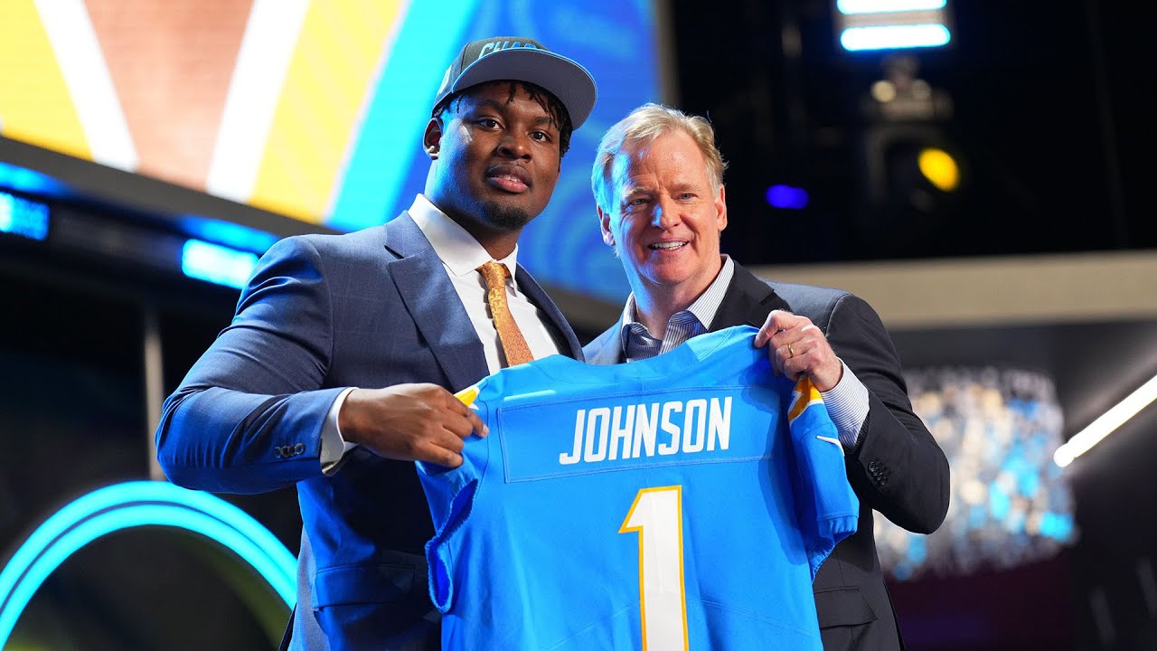 Zion Johnson Introductory Press Conference | LA Chargers - YouTube