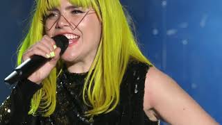 Paloma Faith Make your own kind of music YT