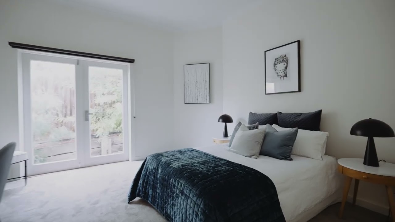 33 Willowbank Road, Fitzroy North