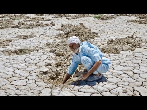 پرویز کردوانی: تا زمانی که کره زمین گرم است، ایران در خشک سالی می‌ماند