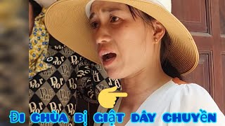 chị gái cùng anh trai bất lực bị giật giây chuyền tại chùa Linh Ứng (chùa phật học sóc trăng) by Thái Dương TV 1,246 views 3 months ago 2 minutes, 36 seconds