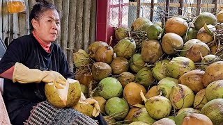 Amazing Coconut Fruit Cutting Skills - FRUIT NINJA of CAMBODIA #shorts