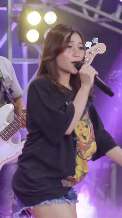 SHINTA ARSINTA MALA AGATHA BAWA AKU LARI DARI SINI KOPLO