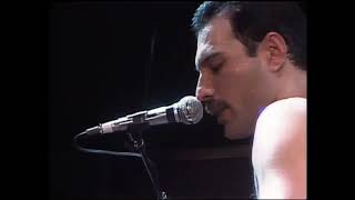 Queen Live in Tokyo Japan 1985 (We Will Rock You\/ We Are The Champions\/ God Save The Queen)