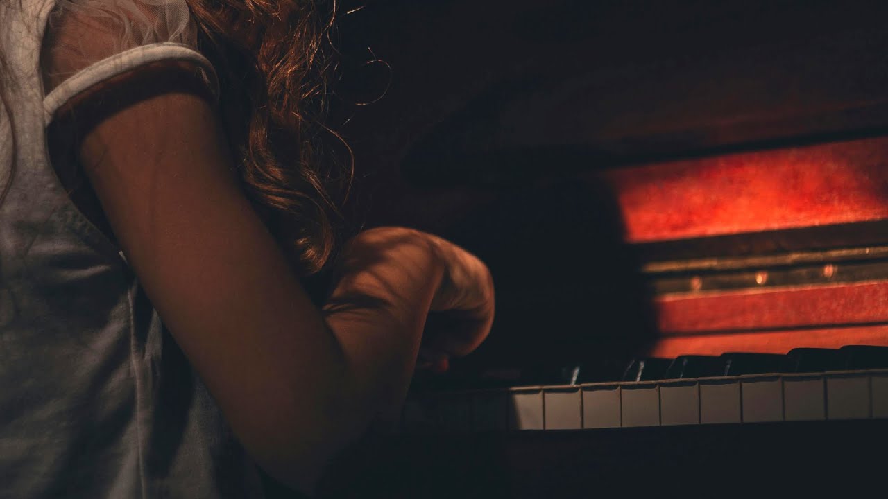 Let's Play a Game - Relaxing Piano Music by Tigran Egoyan