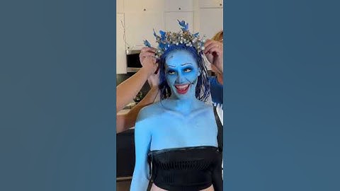 GRWM for Heidi’s Halloween Party 😎😊