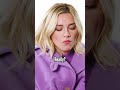 Florence Pugh being ICONIC drinking beer and eating pub snacks 🍺