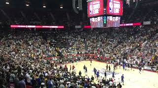Rookie Zion Williamson Excites NBA Summer League Crowd With Pregame Dunk in Las Vegas (July 5, 2019)