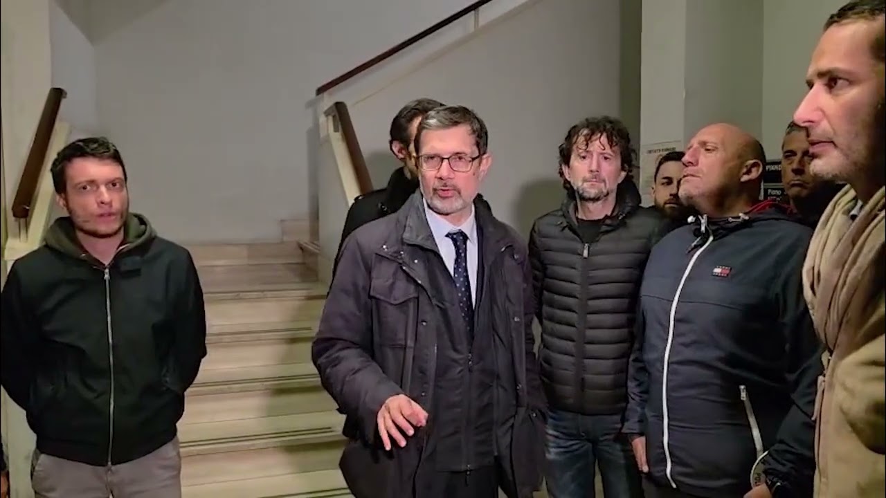 Tre arresti per l’agguato mortale al pullman dei tifosi del Pistoia Basket