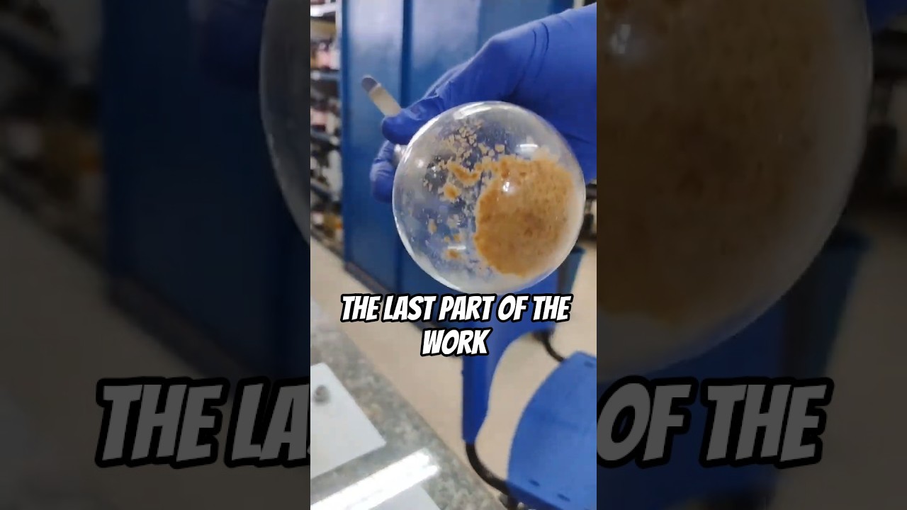 Storing a dry product 