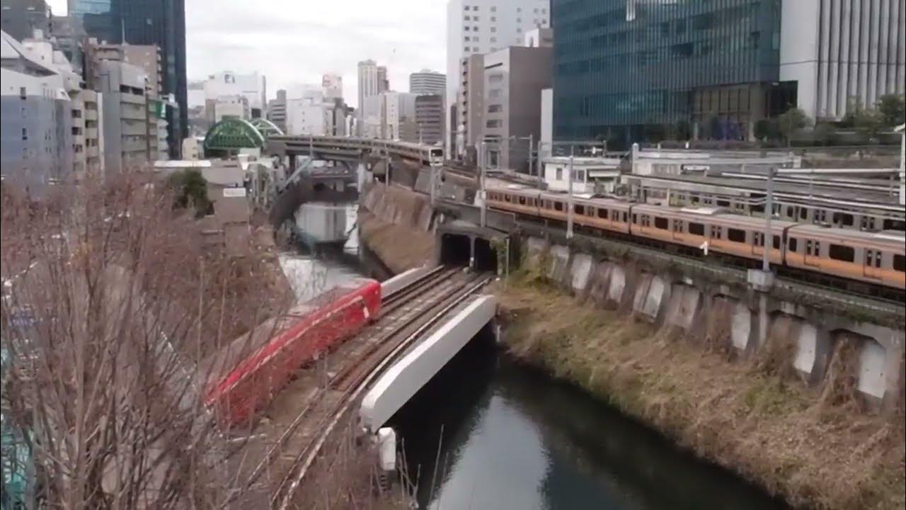 御茶ノ水駅（JR中央線・JR総武線・東京メトロ丸の内線）聖橋から