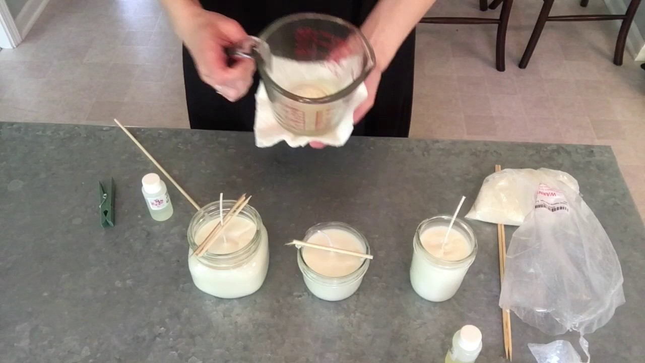 Making Soy Wax Candles with Crackling Wooden Wicks 