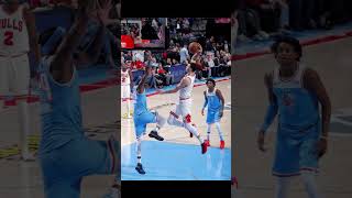 Zach Lavine Posterized Jakarr Samson