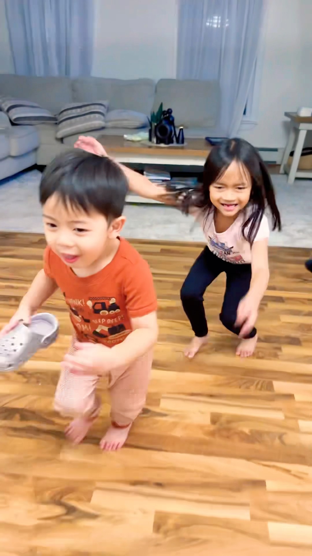 Naughty baby brother pranks sister ???❤️???