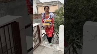 Mummy ke Tiffin gir gye #trendingshorts #viralshort #vayuranashorts #shortsvideo #ytshorts