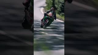 McGuinnesss Corner. 6th gear. 180mph. | Isle of Man TT Races