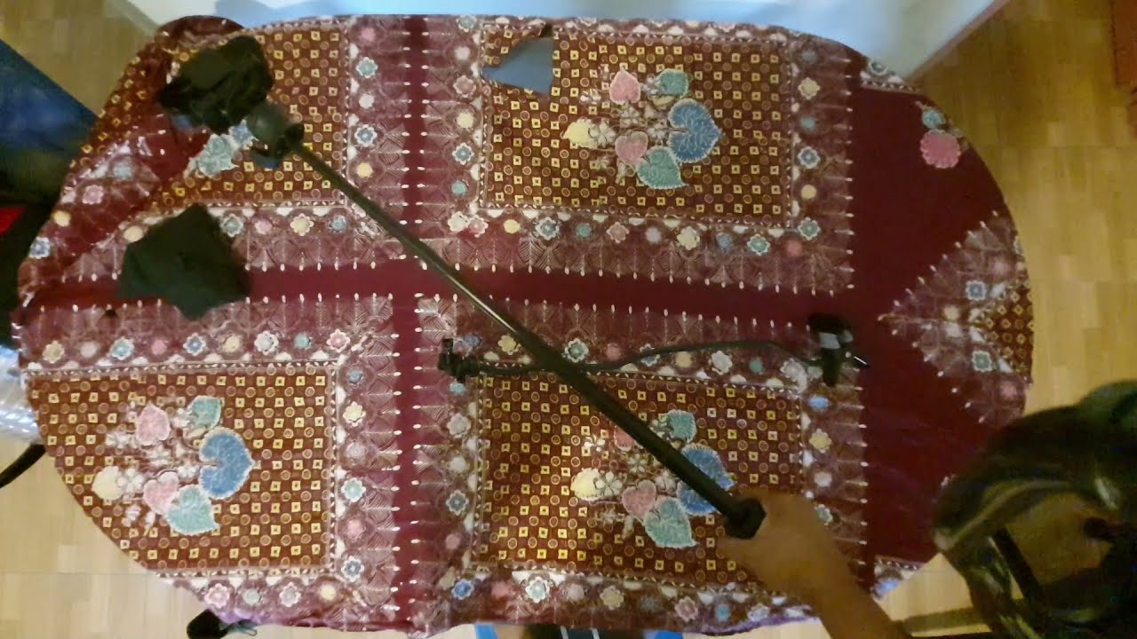 Ulanzi MT-34 Tripod review, comparison, works with Logitech BRIO and handphone. Less than RM50