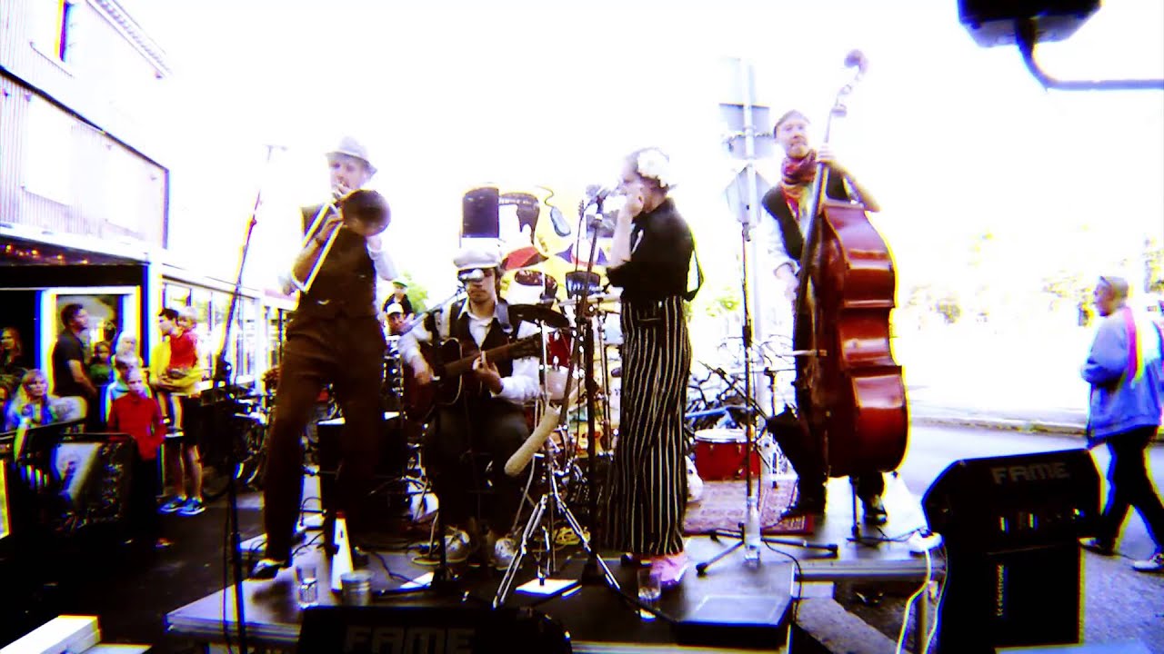 Samantha The Fog - Swing Tarturo (live) @ Kultur 414