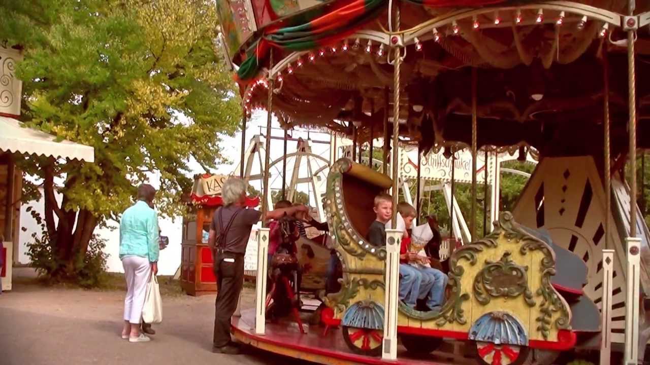 Einer der schönsten Orte in Stuttgart - Eliszis Jahrmarktstheater im Höhenpark Killesberg