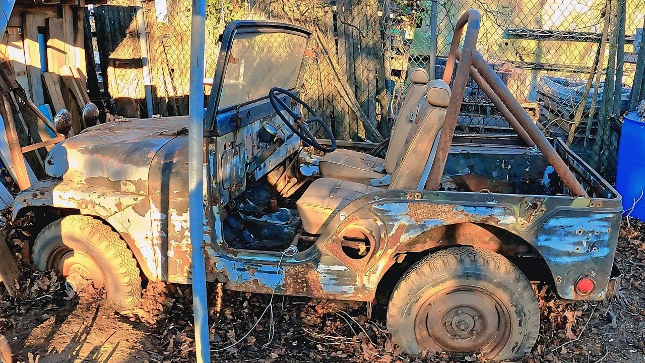 Recovery of jeep 1941 old to new by a girl 