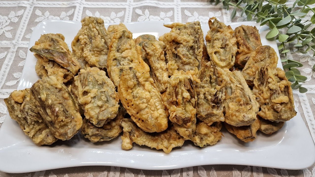 CARCIOFI FRITTI E DORATI IL SEGRETO PER FARLI TENERI DENTRO E CROCCANTI FUORI UNO TIRA L' ALTRO !