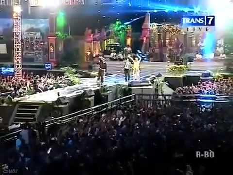 [LIVE] Mungkinkah, JTD - Andre Taulani OVJ/Stinky