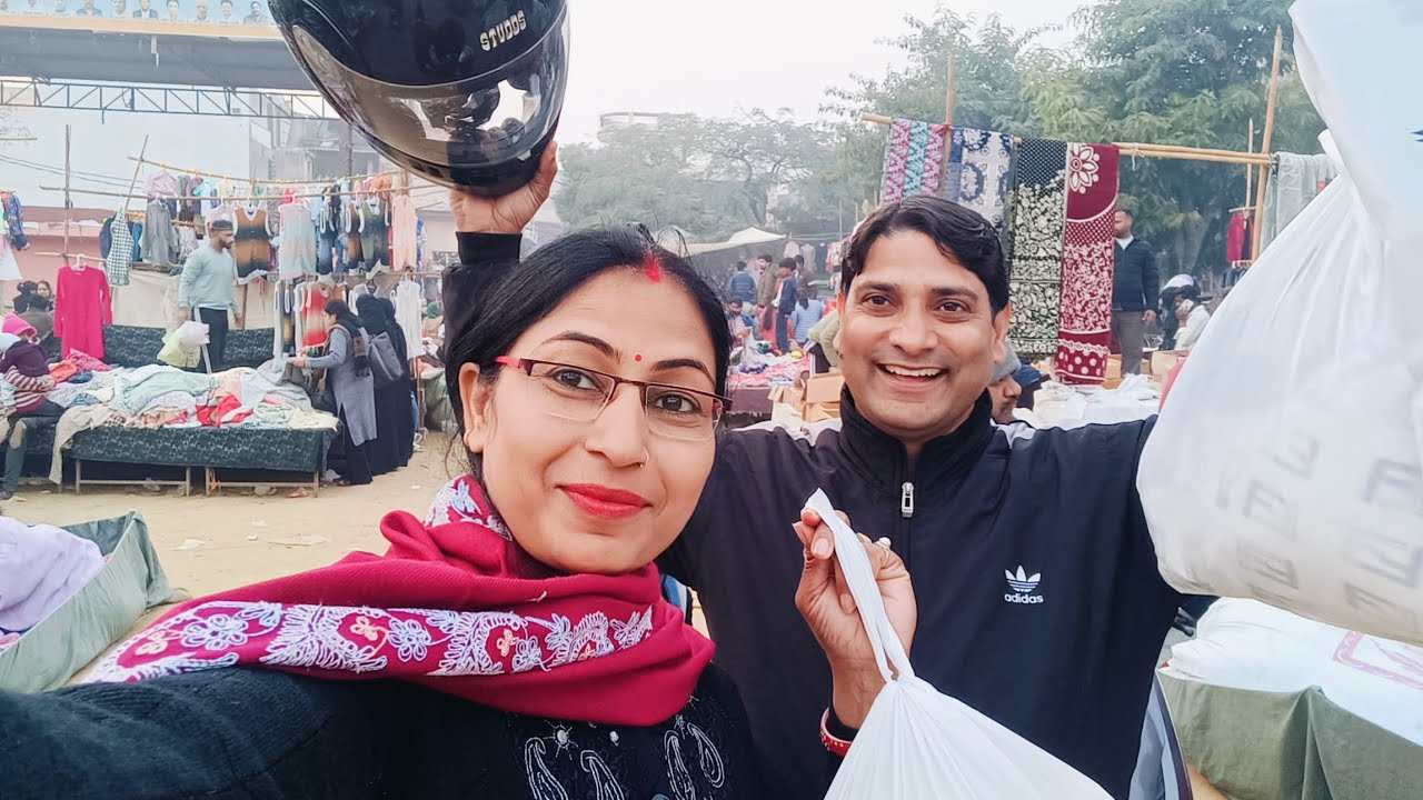 हापुड़ First Day 🏠 || आते ही पूरी फैमिली के लिए की शॉपिंग || Neelamkavya19 