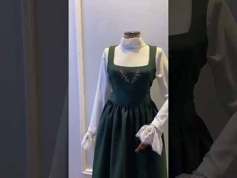 ملك الساحه بحلته الجديده مريول مراييل مدارس الرياض السعوديه جدة 