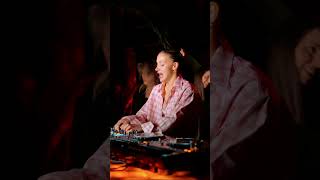 Sarı Gelin - Meltem Hayirli & Ozbi (Session)