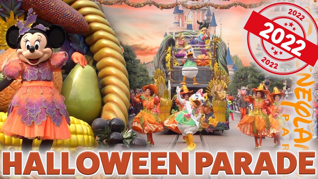 Mickey's Halloween Celebration Parade Mainstreet View at Disneyland Paris