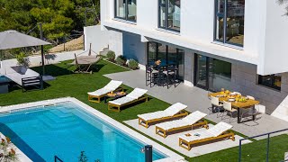 Villa Sunset Split Wealth