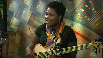 Acoustic Africa: Afropean women (Manou Gallo, Dobet Gnahoré, Kareyce Fotso)