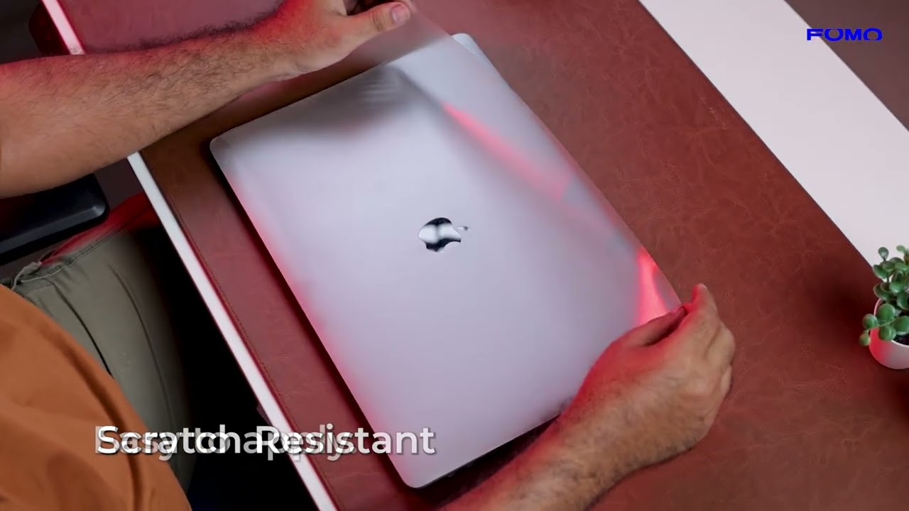 💻 Transparent MacBook Skin – Invisible Protection, Clean Look | Fomo Store