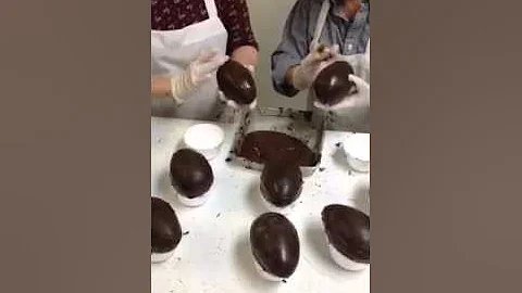 The Making of the Lagomarcino Chocolate Egg