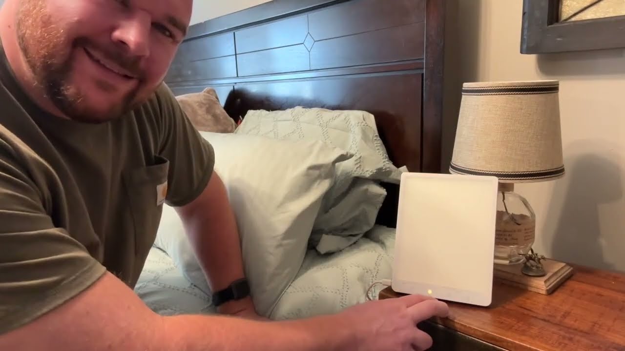 Light Therapy Lamp 10000 Lux 3 Color Temperature & Wall Mountable, Memory Function, Touch Control.