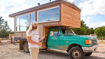 He built a gorgeous Tiny Home on wheels w/ panoramic windows for sight seeing