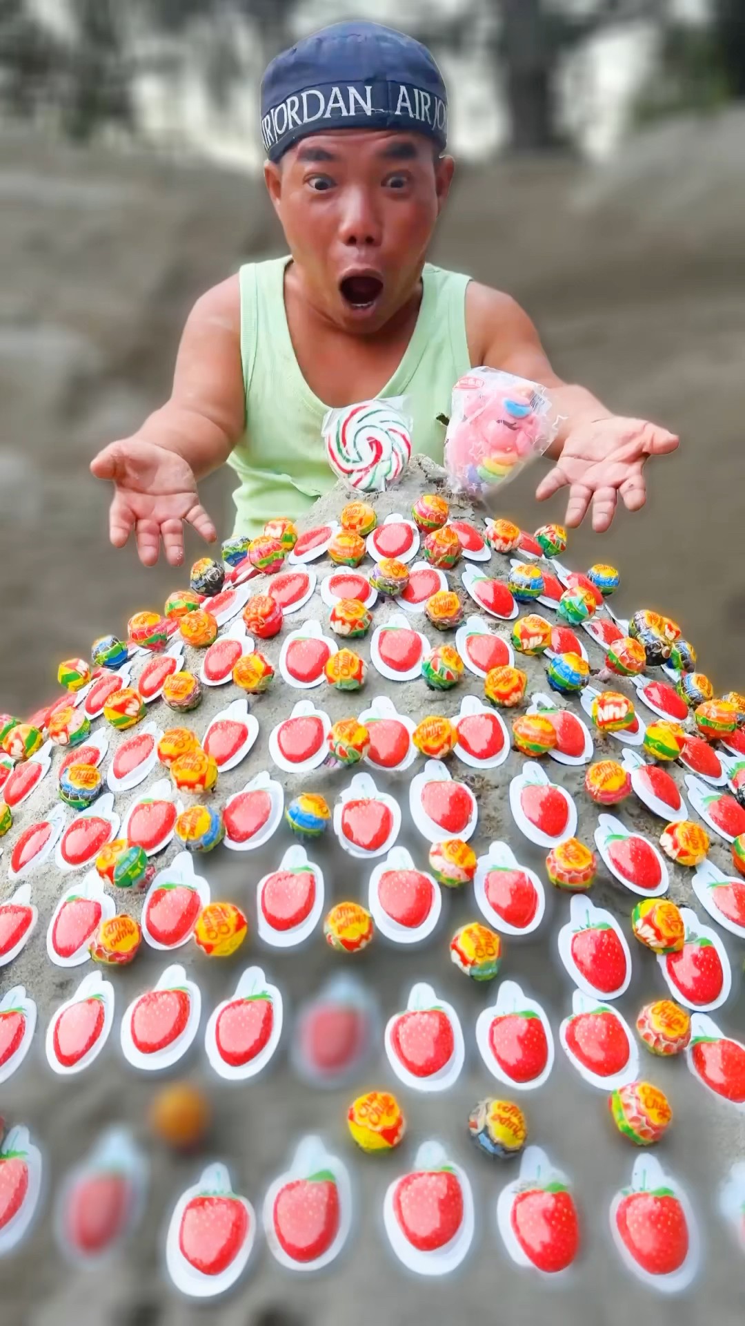 ToRung comedy: ?happy birthday ?
