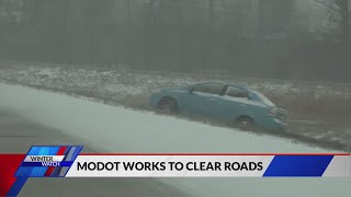 MODOT works to clear roads this morning