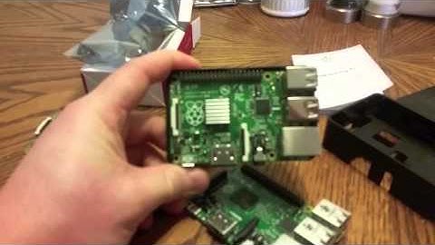 Raspberry Pi 2 Unboxing, Case Fit, and First Impressions