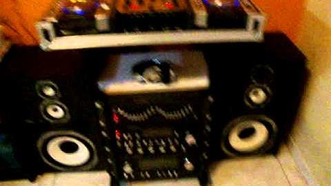 Meu System One  da Gradiente Tocando   Get Tough -  Melô do Submarino