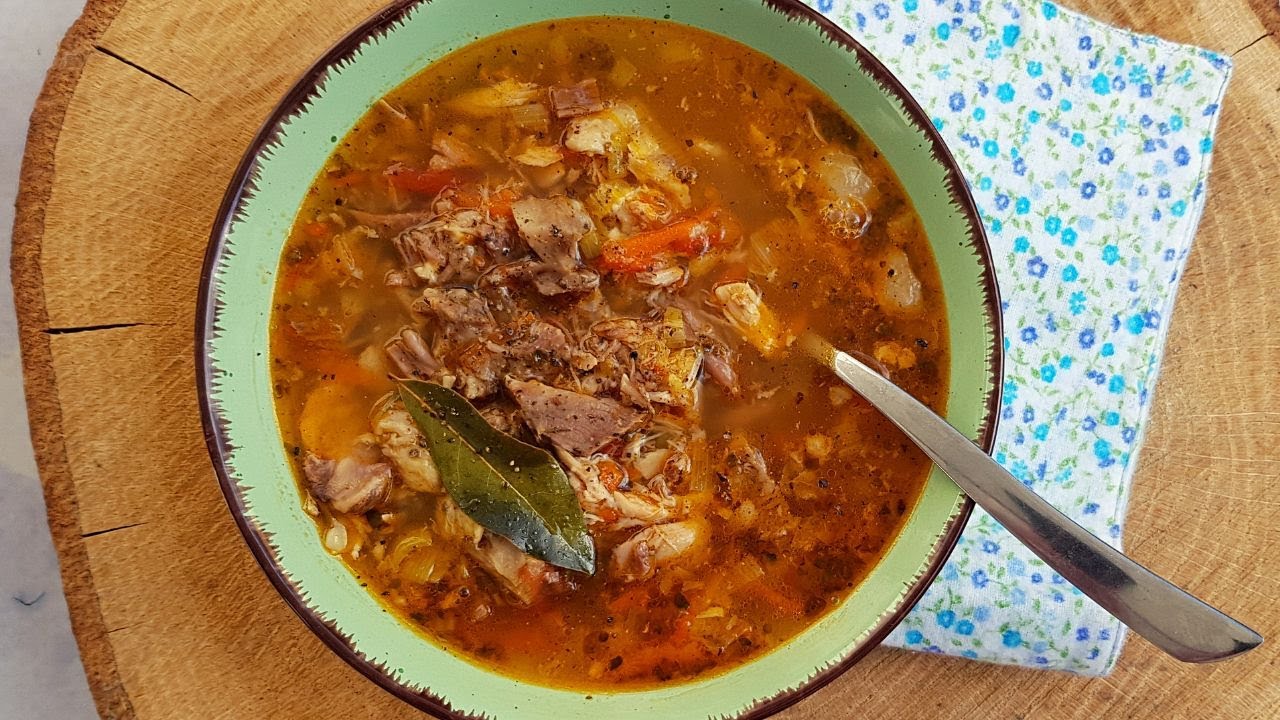 ROZGRZEWAJĄCA ZUPA A'LA FLAKI Z ŻOŁĄDKÓW DROBIOWYCH