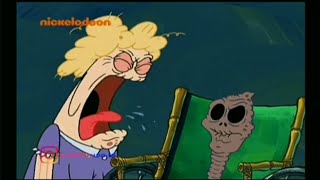 Mereka menjual cokelat!!!