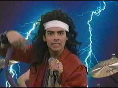 jonas brothers SNL 80s song stuck by lightning