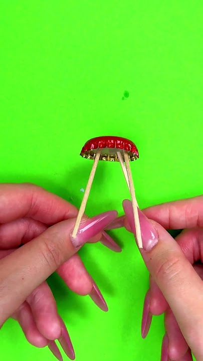 Barbie's Getting a DIY Chair from a Soda Lid! How Cool Is That?! 🥤🪑🤩