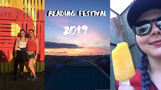 volunteering at reading festival 2019 !