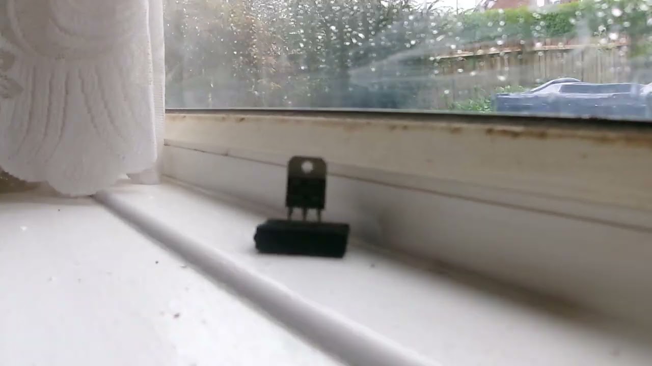 1070 0696 A Moroccan ST 0022 TIP36C power transistor  5