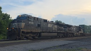 EB NS Intermodal NS 9749 NS 4368 Waterloo, Indiana July 16, 2025 2004